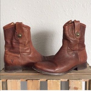 Frye Melissa Button Short Boot